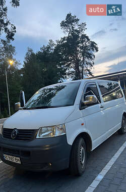 Минивэн Volkswagen Transporter 2004 в 