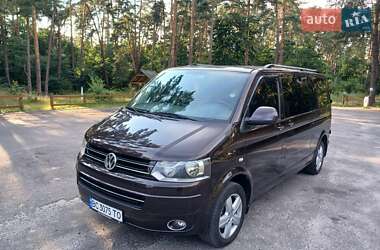 Минивэн Volkswagen Transporter 2012 в 