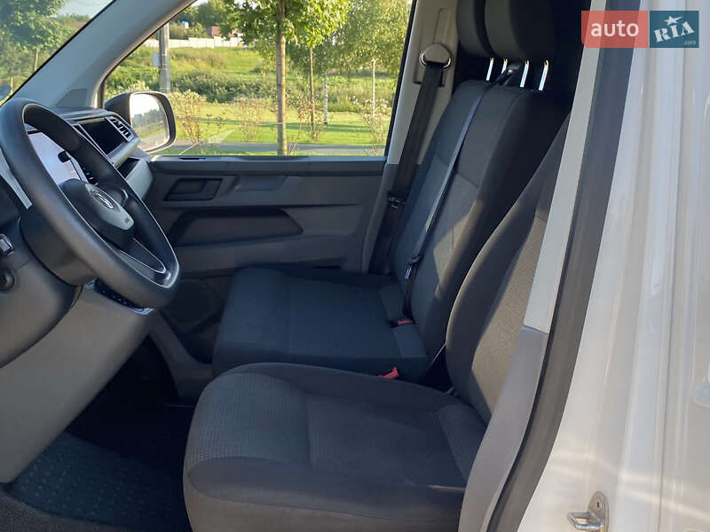 Грузовой фургон Volkswagen Transporter 2020 в Ирпене