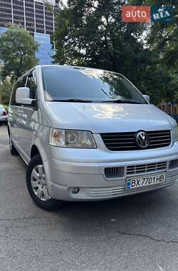 Минивэн Volkswagen Transporter 2007 в 