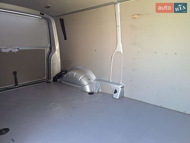 Грузовой фургон Volkswagen Transporter 2018 в Бердичеве фото 50 Грузовой фургон Volkswagen Transporter 2018 в Бердичеве