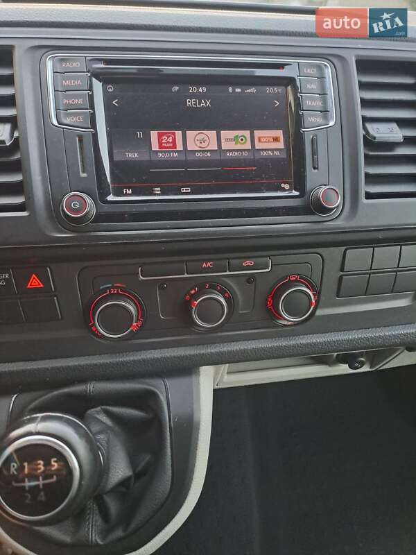 Микроавтобус Volkswagen Transporter 2017 в Ровно