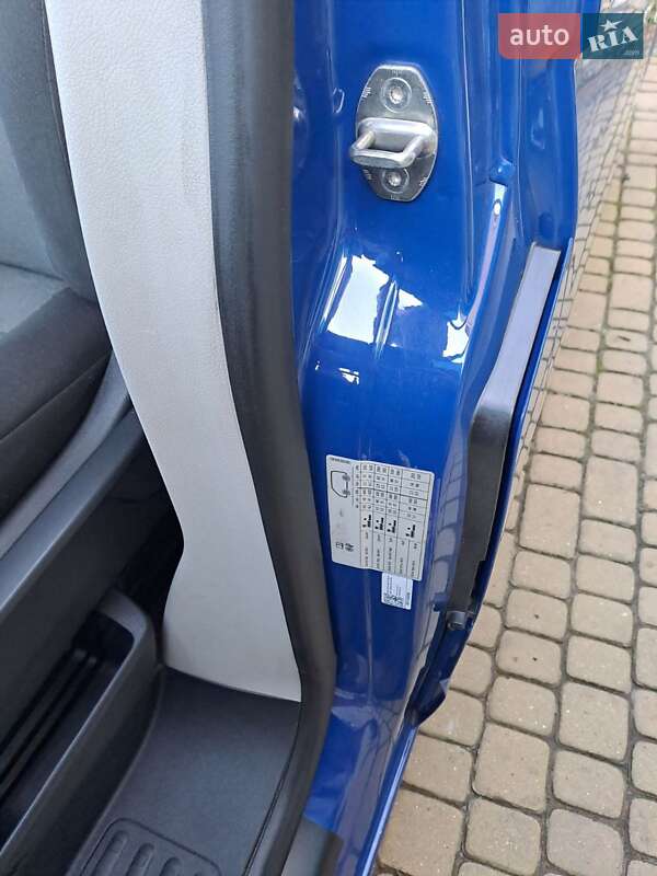 Микроавтобус Volkswagen Transporter 2017 в Ровно