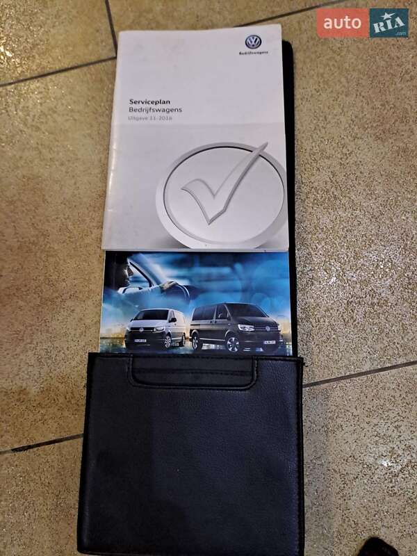 Микроавтобус Volkswagen Transporter 2017 в Ровно