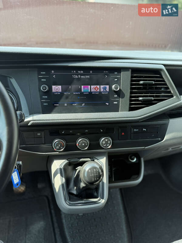 Грузовой фургон Volkswagen Transporter 2021 в Киеве