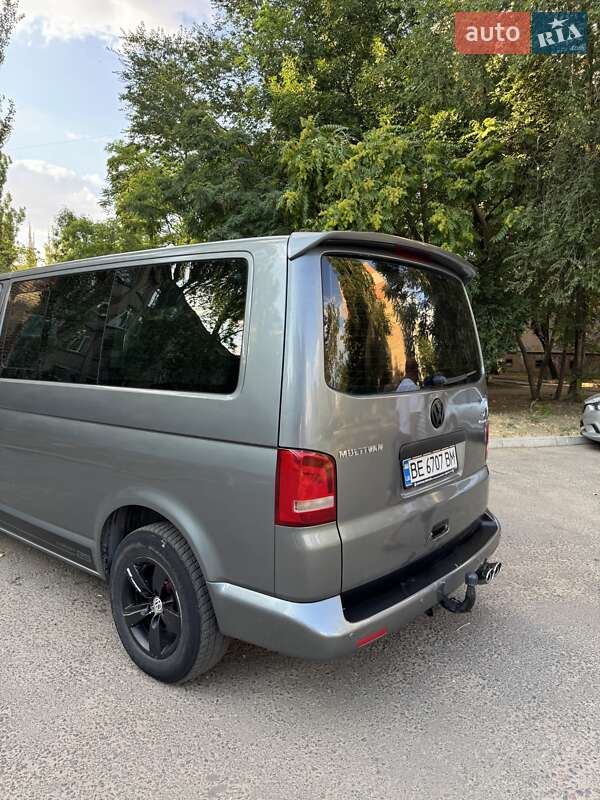 Минивэн Volkswagen Transporter 2005 в Николаеве