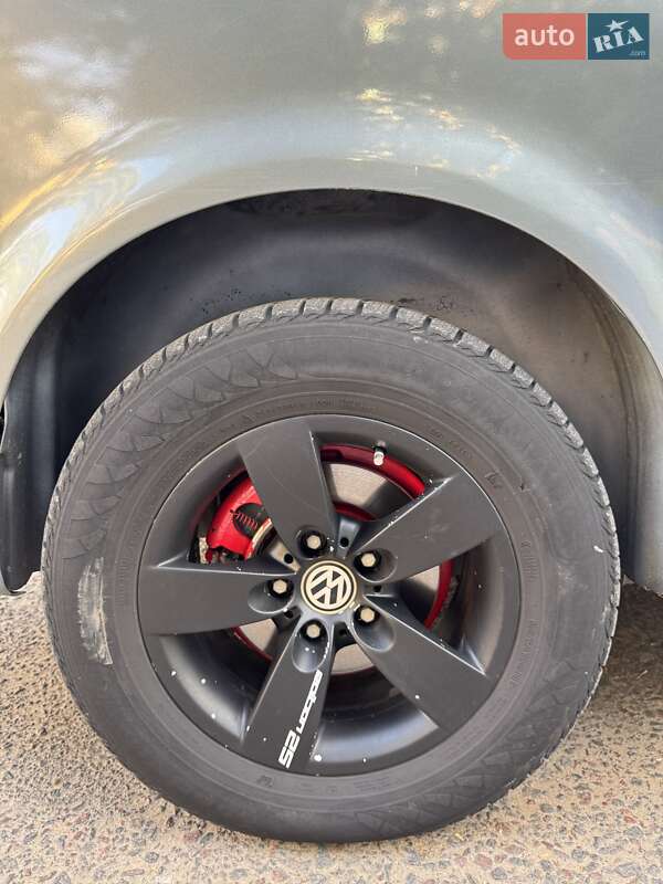 Минивэн Volkswagen Transporter 2005 в Николаеве