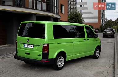 Минивэн Volkswagen Transporter 2015 в 