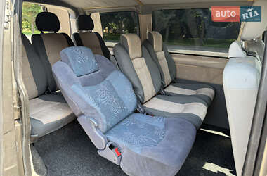 Минивэн Volkswagen Transporter 2009 в 