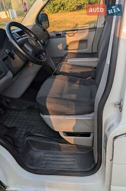 Грузовой фургон Volkswagen Transporter 2006 в 