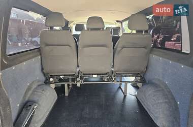 Минивэн Volkswagen Transporter 2016 в 