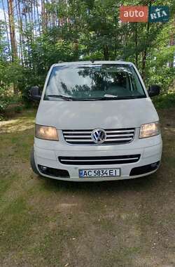 Минивэн Volkswagen Transporter 2005 в Ровно