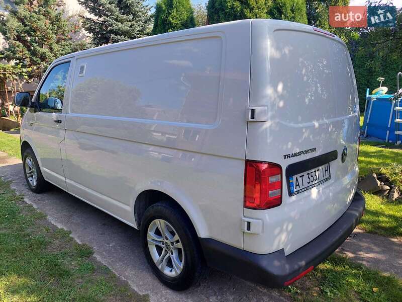 Вантажний фургон Volkswagen Transporter 2016 в Коломиї фото 5 Вантажний фургон Volkswagen Transporter 2016 в Коломиї