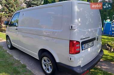 Грузовой фургон Volkswagen Transporter 2016 в 