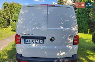 Грузовой фургон Volkswagen Transporter 2016 в 