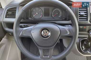 Грузовой фургон Volkswagen Transporter 2016 в 