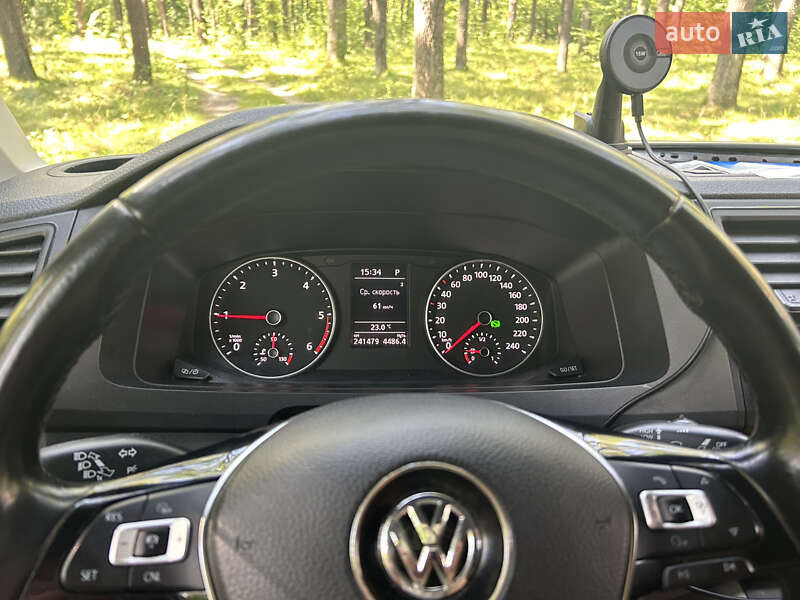 Мінівен Volkswagen Transporter 2018 в Житомирі