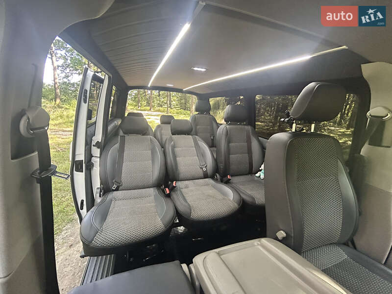 Мінівен Volkswagen Transporter 2018 в Житомирі