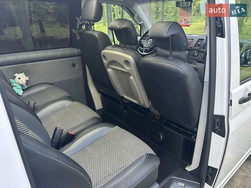 Мінівен Volkswagen Transporter 2018 в Житомирі