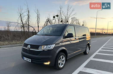 Минивэн Volkswagen Transporter 2020 в 