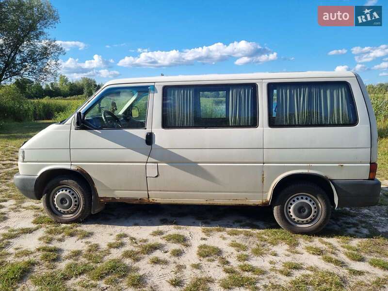 Минивэн Volkswagen Transporter 2001 в Киеве