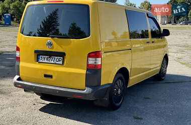 Грузовой фургон Volkswagen Transporter 2011 в 