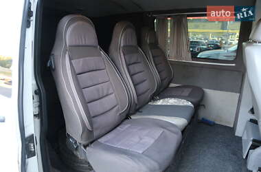 Грузопассажирский фургон Volkswagen Transporter 2012 в 