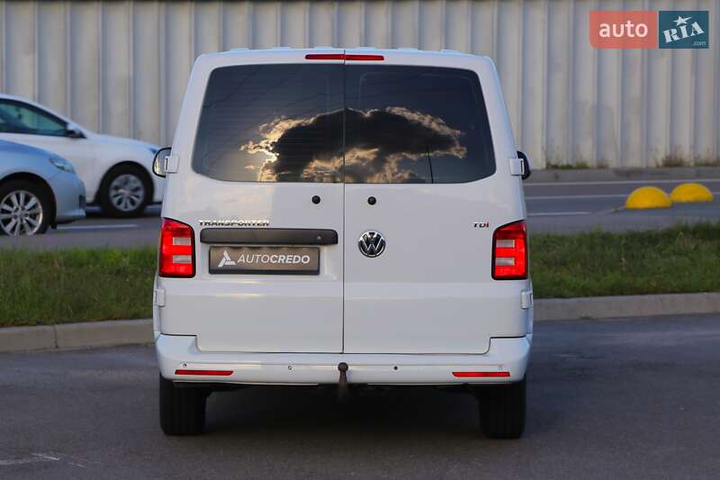 Минивэн Volkswagen Transporter 2018 в Киеве