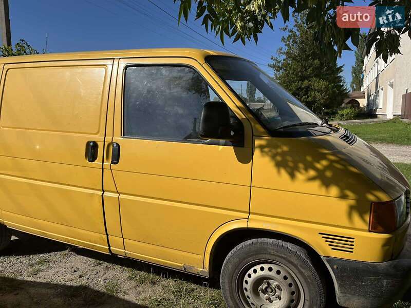 Минивэн Volkswagen Transporter 1999 в Хотине