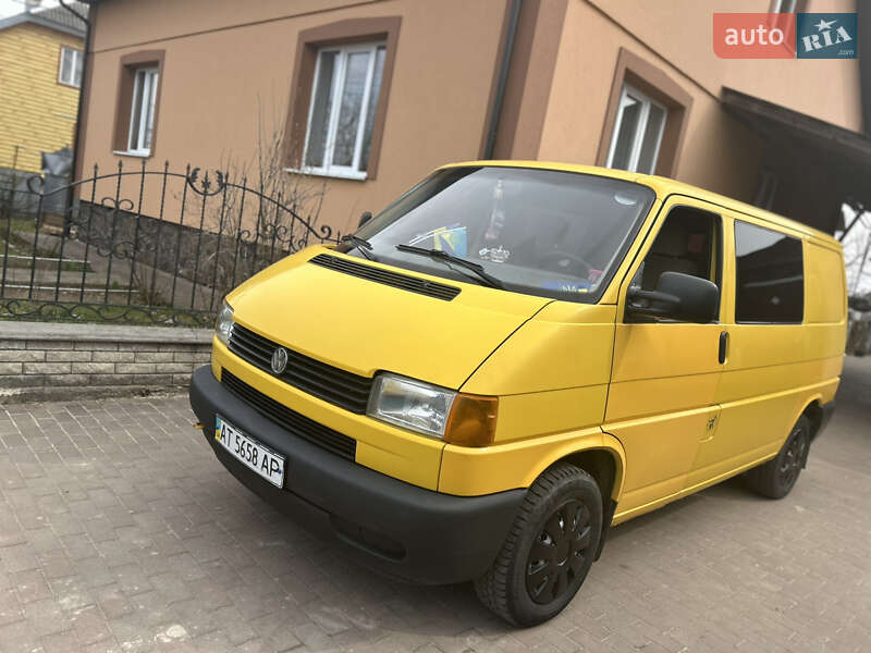 Минивэн Volkswagen Transporter 1999 в Калуше