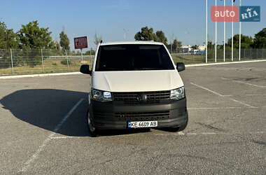 Минивэн Volkswagen Transporter 2015 в 