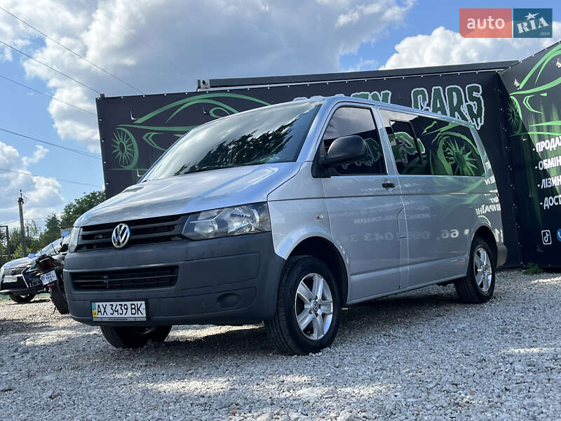 Мінівен Volkswagen Transporter 2010 в Харкові