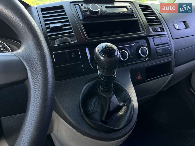 Мінівен Volkswagen Transporter 2010 в Харкові