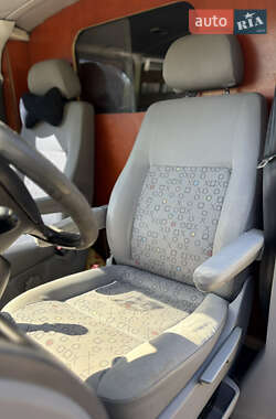 Грузовой фургон Volkswagen Transporter 2006 в 