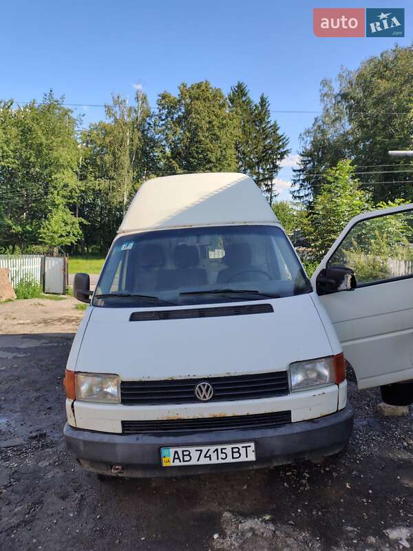 Грузовой фургон Volkswagen Transporter 1996 в 