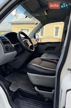 Минивэн Volkswagen Transporter 2004 в 
