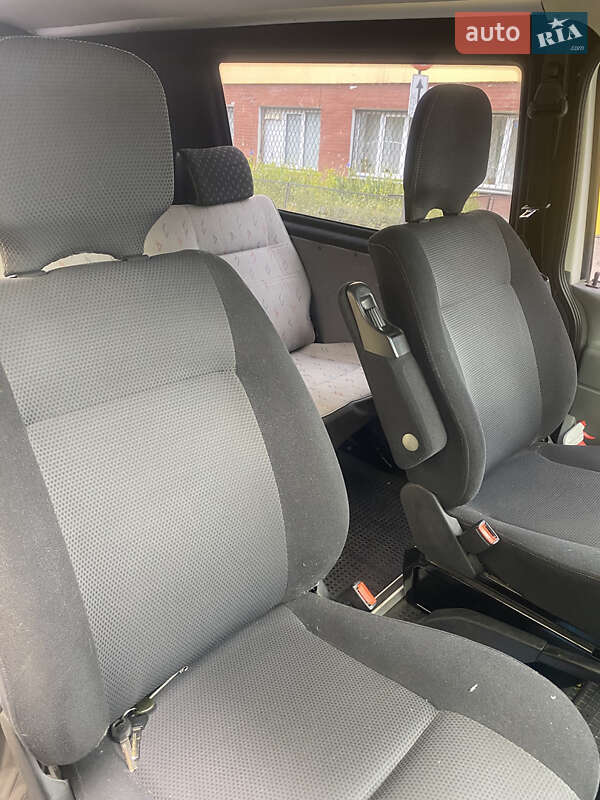 Минивэн Volkswagen Transporter 2000 в Хмельницком