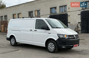 Грузовой фургон Volkswagen Transporter 2016 в 