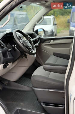 Грузовой фургон Volkswagen Transporter 2016 в 