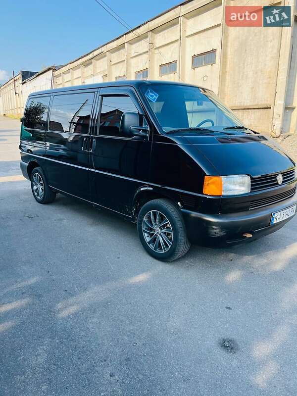 Минивэн Volkswagen Transporter 2001 в Виннице