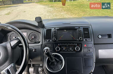 Минивэн Volkswagen Transporter 2010 в 