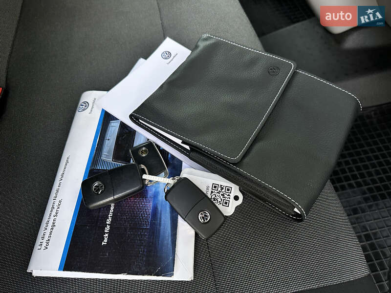 Вантажний фургон Volkswagen Transporter 2018 в Львові