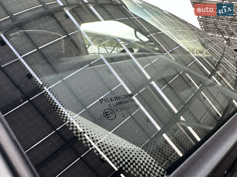 Вантажний фургон Volkswagen Transporter 2018 в Львові