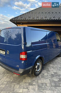 Грузовой фургон Volkswagen Transporter 2013 в 