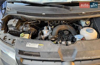 Грузовой фургон Volkswagen Transporter 2013 в 