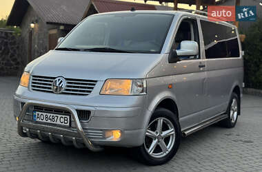 Минивэн Volkswagen Transporter 2007 в Иршаве