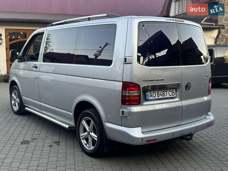 Минивэн Volkswagen Transporter 2007 в Иршаве