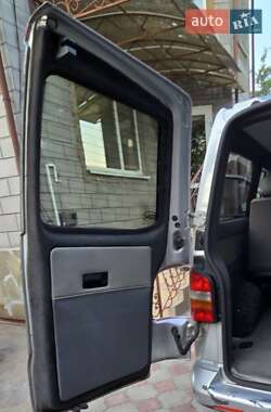 Минивэн Volkswagen Transporter 2007 в 