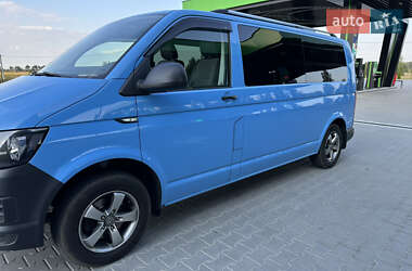 Мінівен Volkswagen Transporter 2016 в Києві