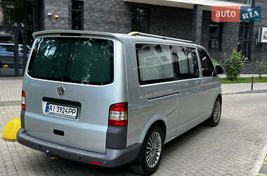 Минивэн Volkswagen Transporter 2010 в 